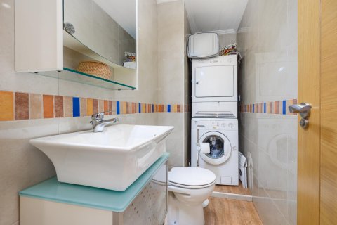 Apartment for sale Torrevieja, Alicante, Spain 3 bedrooms, 100 sq.m. No. 116207 - photo 26