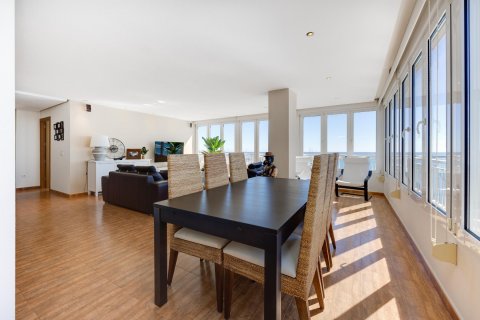 Apartment for sale Torrevieja, Alicante, Spain 3 bedrooms, 100 sq.m. No. 116207 - photo 20