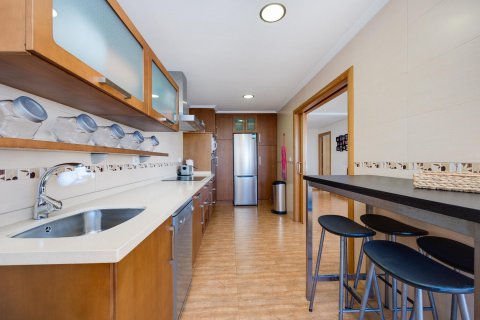 Apartment for sale Torrevieja, Alicante, Spain 3 bedrooms, 100 sq.m. No. 116207 - photo 7