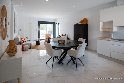 Villa till salu Pilar de la Horadada, Alicante, Spanien 3 sovrum, 116 kvm. Nr. 108858 - foto 4