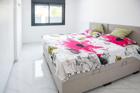 Villa till salu Pilar de la Horadada, Alicante, Spanien 3 sovrum, 116 kvm. Nr. 108858 - foto 8