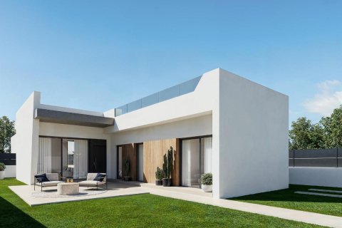 Продажа виллы в Сан-Мигель-де-Салинас, Аликанте, Испания 3 спальни, 107м2 №113084 - фото 2