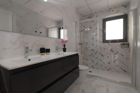 Villa for sale Los Montesinos, Alicante, Spain 3 bedrooms, 106 sq.m. No. 113079 - photo 22