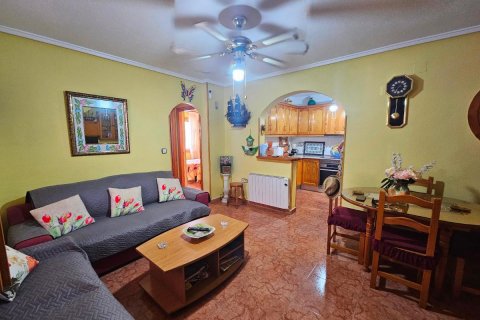 Продажа таухауса в Плайя Фламенка II, Аликанте, Испания 4 спальни, 85м2 №113083 - фото 26