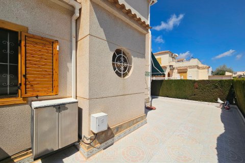 Продажа таухауса в Плайя Фламенка II, Аликанте, Испания 4 спальни, 85м2 №113083 - фото 20