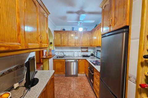 Продажа таухауса в Плайя Фламенка II, Аликанте, Испания 4 спальни, 85м2 №113083 - фото 3