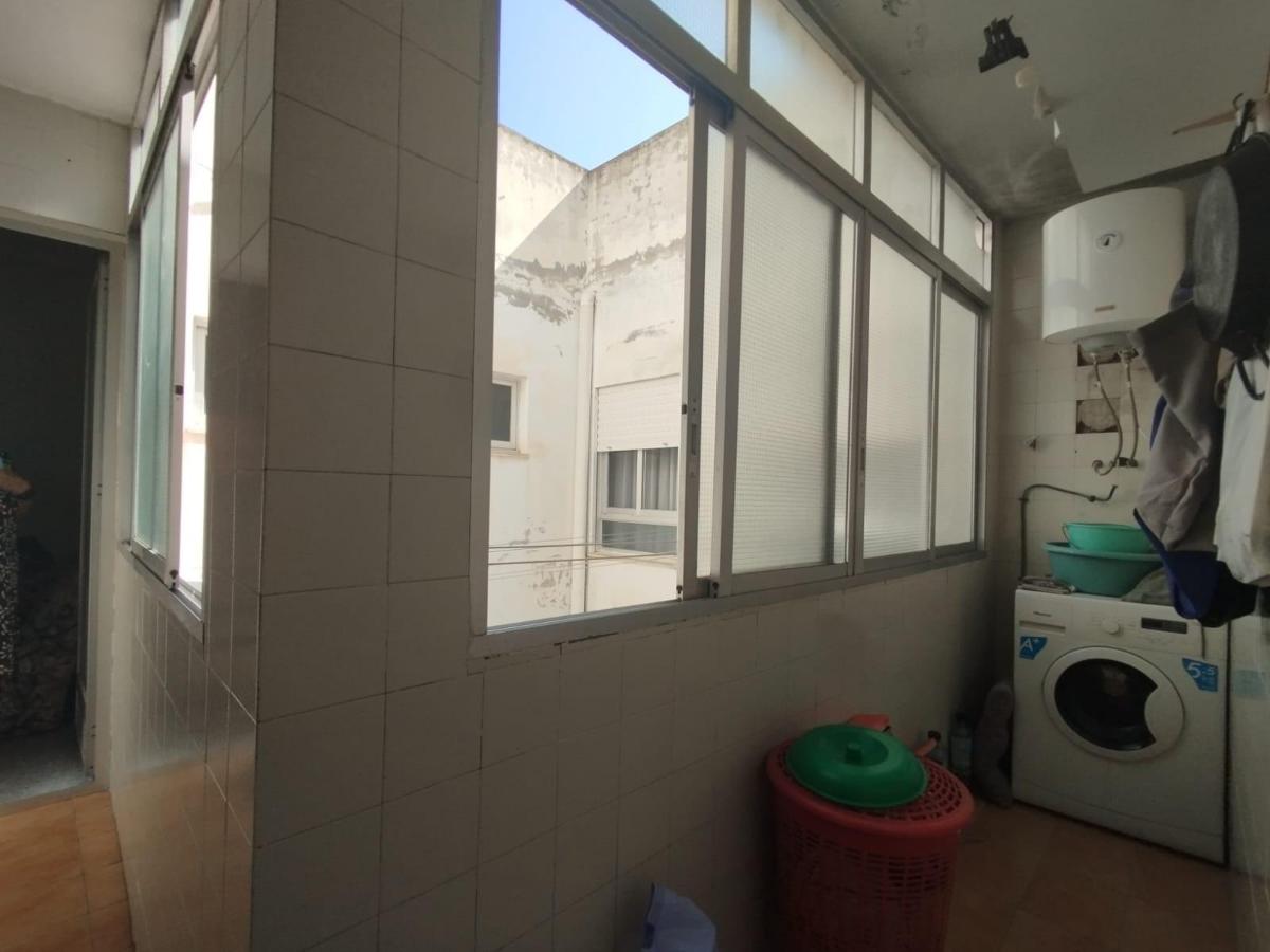 Huoneisto Guardamar del Segura, Alicante, Espanja 6 makuuhuonetta, 186 m2 No. 113085