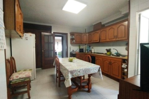 Продажа квартиры в Гуардамар-дель-Сегура, Аликанте, Испания 6 спален, 186м2 №113085 - фото 7