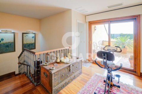 Villa à vendre Madrid, Espagne, 5 chambres, 480 m2 No. 106820 - photo 28