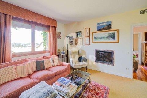 Villa à vendre Madrid, Espagne, 5 chambres, 480 m2 No. 106820 - photo 26