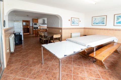 Villa for sale Guardamar del Segura, Alicante, Spain 5 bedrooms, 199 sq.m. No. 118759 - photo 24
