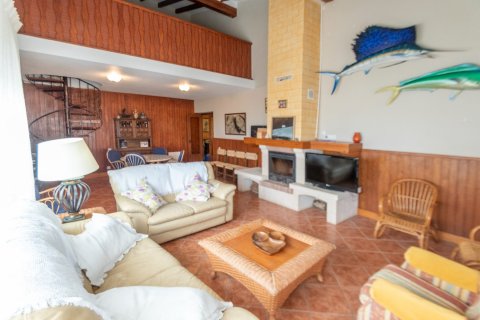 Villa for sale Guardamar del Segura, Alicante, Spain 5 bedrooms, 199 sq.m. No. 118759 - photo 16