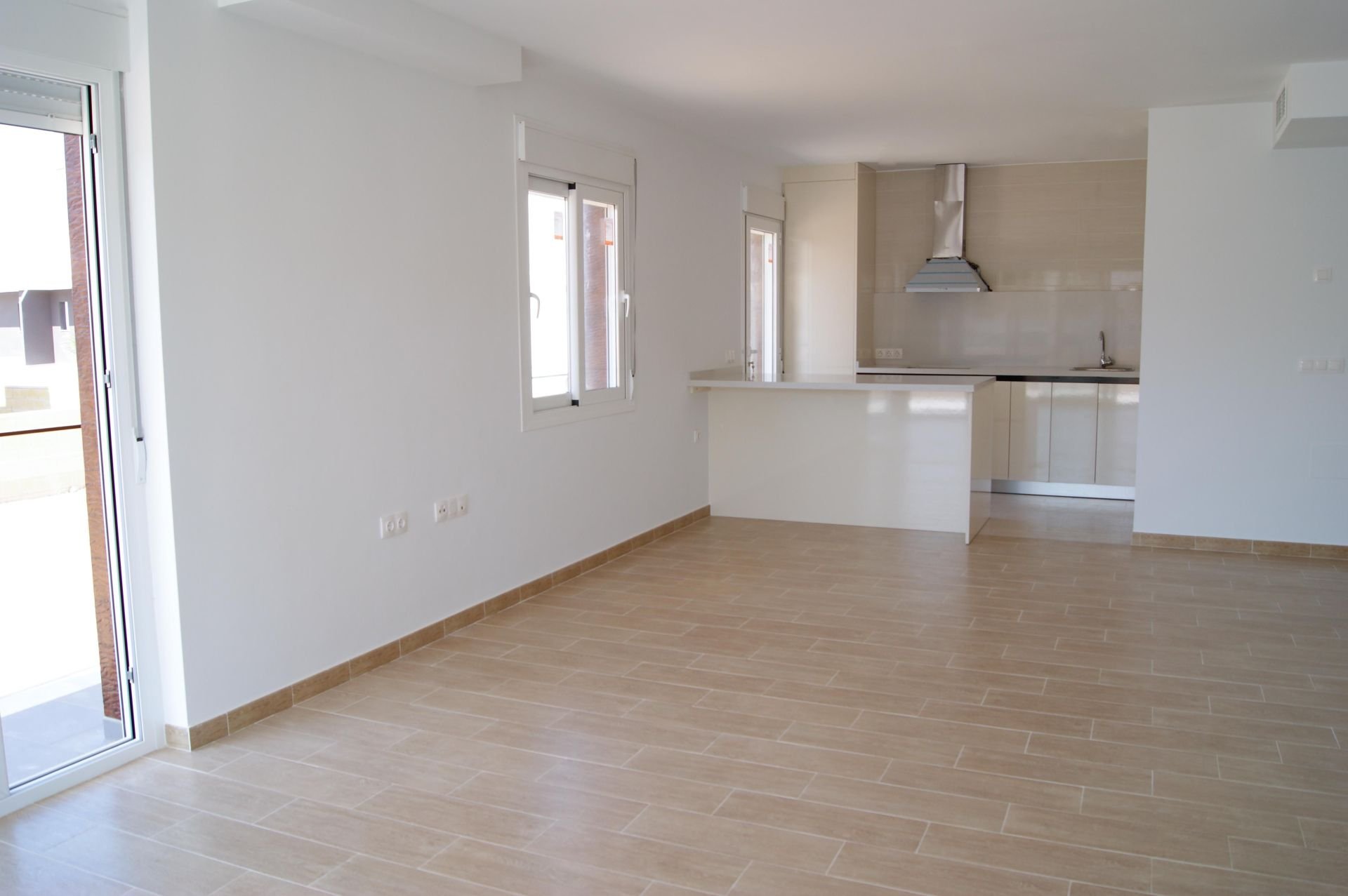 Hus i Gran Alacant, Alicante, Spanien 4 sovrum, 197 kvm. Nr. 95473