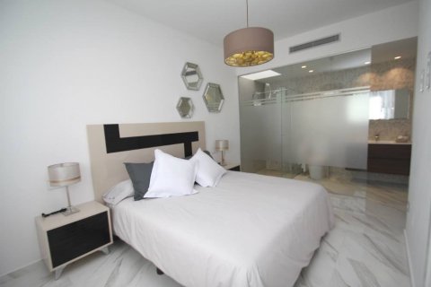 Huvila myytävänä San Miguel de Salinas, Alicante, Espanja, 3 makuuhuonetta, 144 m2 No. 114092 - kuva 7