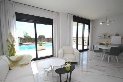 Huvila myytävänä San Miguel de Salinas, Alicante, Espanja, 3 makuuhuonetta, 144 m2 No. 114092 - kuva 4