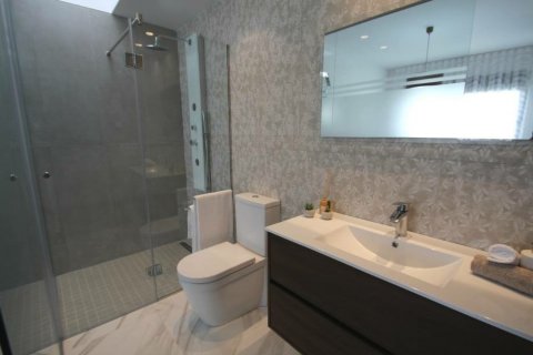 Huvila myytävänä San Miguel de Salinas, Alicante, Espanja, 3 makuuhuonetta, 144 m2 No. 114092 - kuva 9