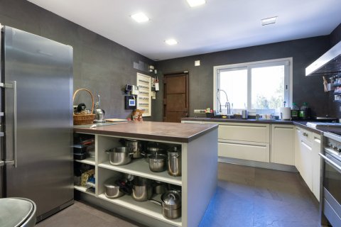 Villa à vendre Madrid, Espagne, 6 chambres, 738 m2 No. 107338 - photo 11