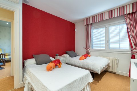 Villa à vendre Madrid, Espagne, 6 chambres, 738 m2 No. 107338 - photo 25