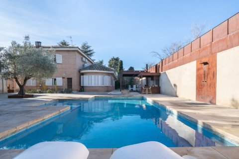 Villa à vendre Madrid, Espagne, 6 chambres, 738 m2 No. 107338 - photo 30