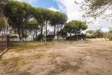 Villa à vendre Valdemorillo, Madrid, Espagne, 8 chambres, 500 m2 No. 107339 - photo 3
