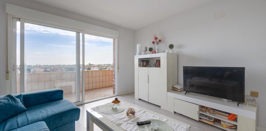 Dzīvoklis Torrevieja, Alicante, Spānijā 2 istabas, 75 m2 Nr. 113188