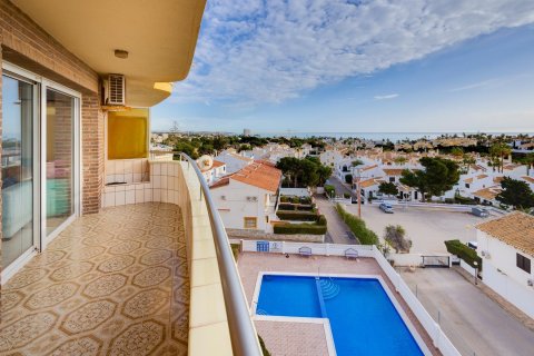 Dzīvoklis pārdošanā Torrevieja, Alicante, Spānijā 2 istabas, 75 m2 Nr. 113188 - attēls 9