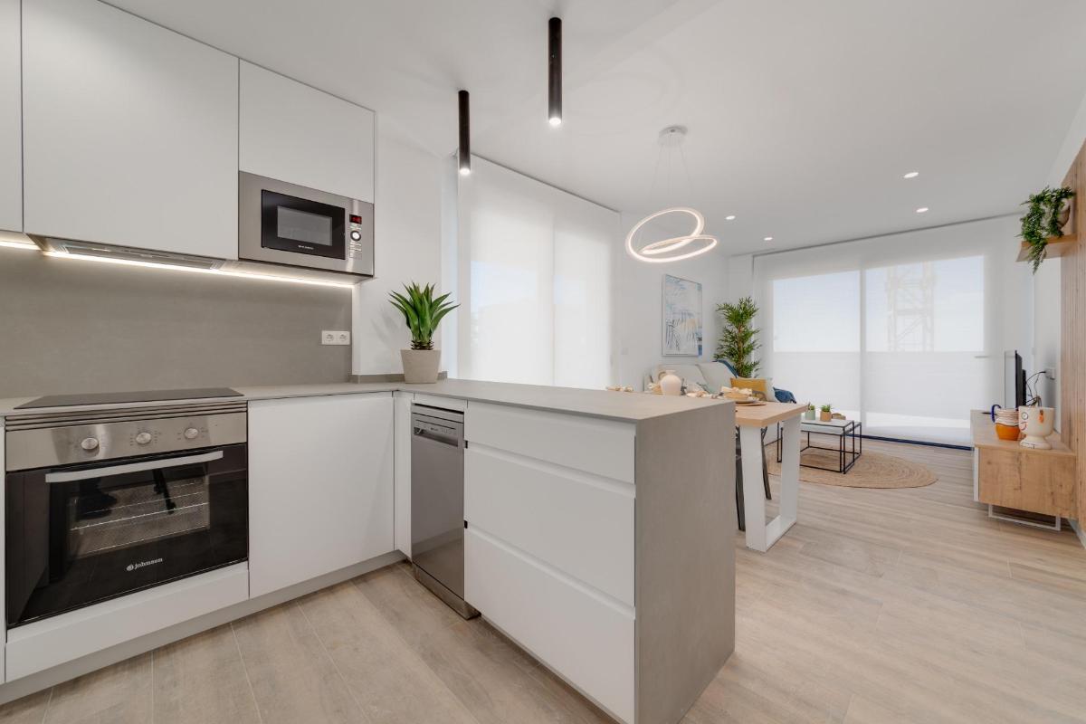 Apartment à Los Arenales Del Sol, Alicante, Espagne 2 chambres, 117 m2 No. 96641