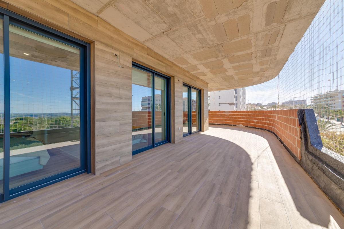Apartment à Los Arenales Del Sol, Alicante, Espagne 2 chambres, 117 m2 No. 96641