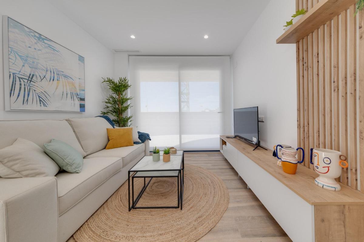 Apartment à Los Arenales Del Sol, Alicante, Espagne 2 chambres, 117 m2 No. 96641