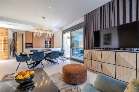 Villa for sale Finestrat, Alicante, Spain 4 bedrooms, 350 sq.m. No. 109116 - photo 3