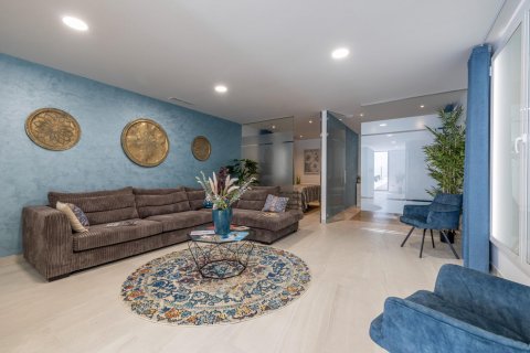 Villa for sale Finestrat, Alicante, Spain 4 bedrooms, 350 sq.m. No. 109116 - photo 8