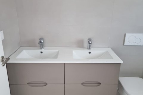 Apartment for sale Calpe, Alicante, Spain 2 bedrooms, 200 sq.m. No. 109306 - photo 7