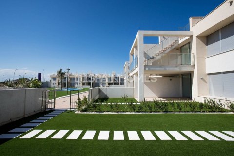 Lägenhet till salu i Cartagena, Murcia, Spanien 3 sovrum, 100 kvm. Nr. 52357 - foto 4