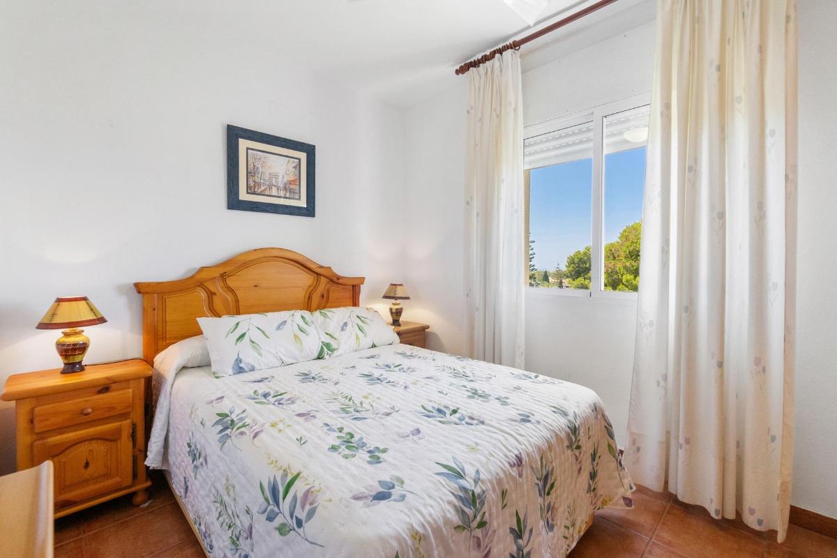 Dzīvoklis Alicante, Spānijā 3 istabas, 100 m2 Nr. 103979