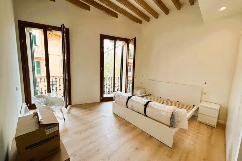 Apartment for rent Palma de Majorca, Mallorca, Spain 3 bedrooms, 110 sq.m. No. 117595 - photo 1