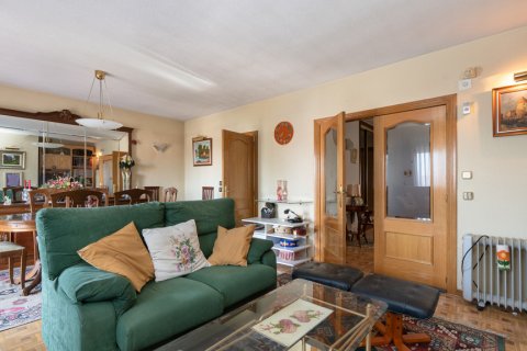 Casa adosada en venta Madrid, España 4 dormitorios, 225 m2 No. 117554 - foto 15