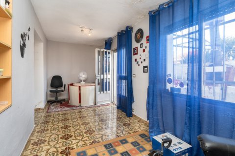 Casa adosada en venta Madrid, España 4 dormitorios, 225 m2 No. 117554 - foto 4