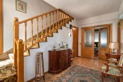 Casa adosada en venta Madrid, España 4 dormitorios, 225 m2 No. 117554 - foto 14