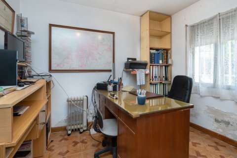Casa adosada en venta Madrid, España 4 dormitorios, 225 m2 No. 117554 - foto 7
