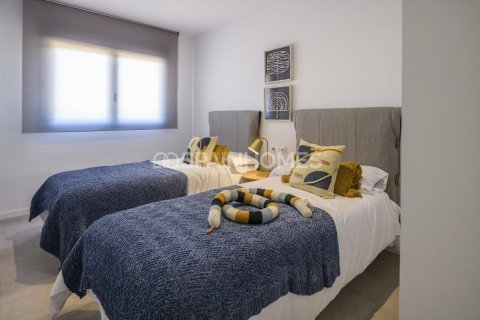 Lägenhet till salu Orihuela, Alicante, Spanien 3 sovrum, 90 kvm. Nr. 48823 - foto 23