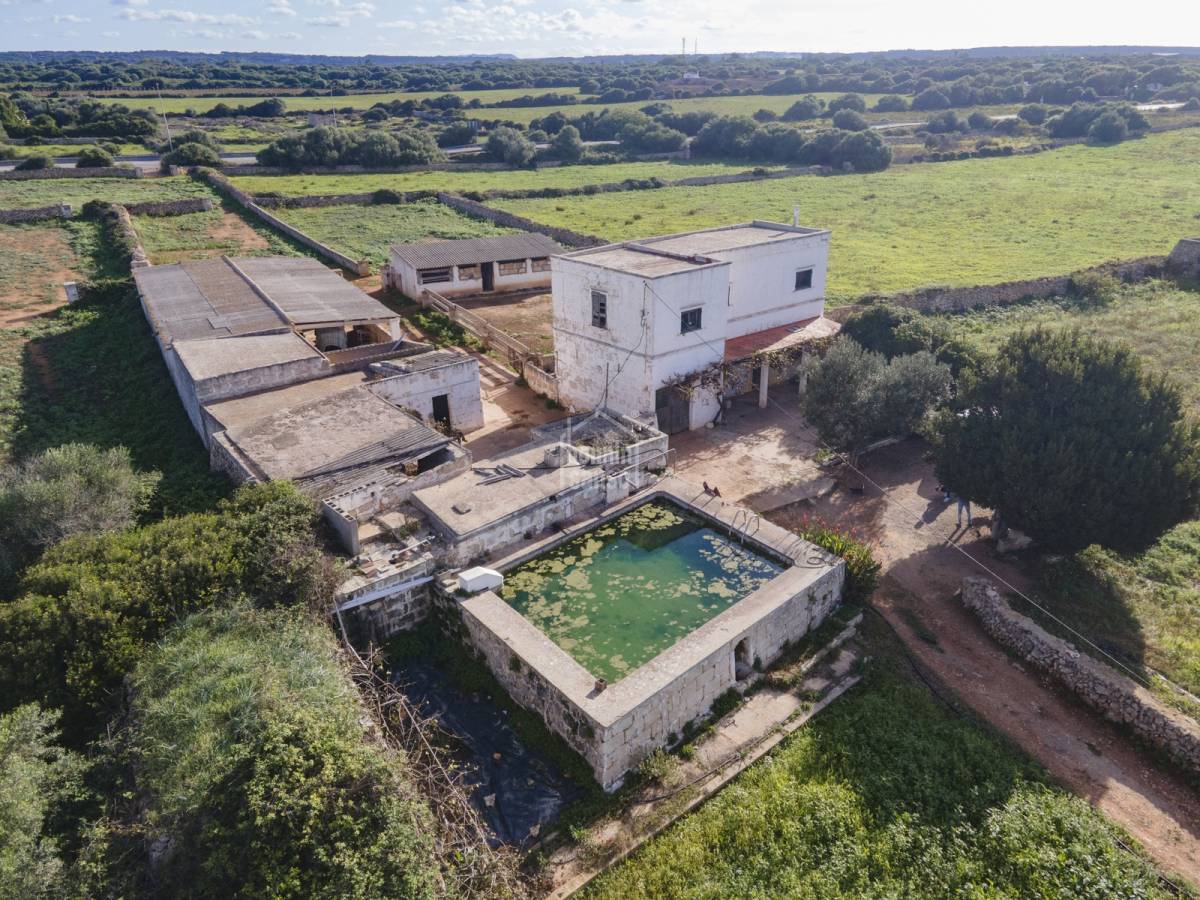 Hus i Ciutadella De Menorca, Menorca, Spanien 3 sovrum, 593 kvm. Nr. 90911