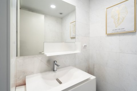 Apartamento en venta Valencia, València, España 3 dormitorios, 148 m2 No. 97862 - foto 21