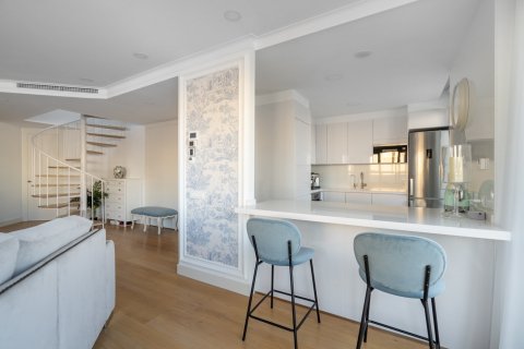 Apartamento en venta Valencia, València, España 3 dormitorios, 148 m2 No. 97862 - foto 9