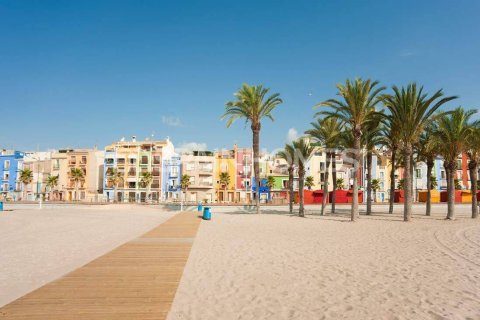 Villa zum Verkauf in San Fulgencio, Alicante, Spanien 4 Schlafzimmer, 305 m2 Nr. 60724 - Foto 17