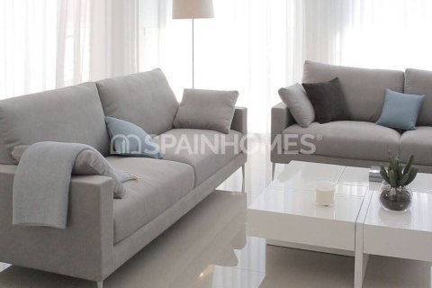 Villa zum Verkauf in San Fulgencio, Alicante, Spanien 4 Schlafzimmer, 305 m2 Nr. 60724 - Foto 8