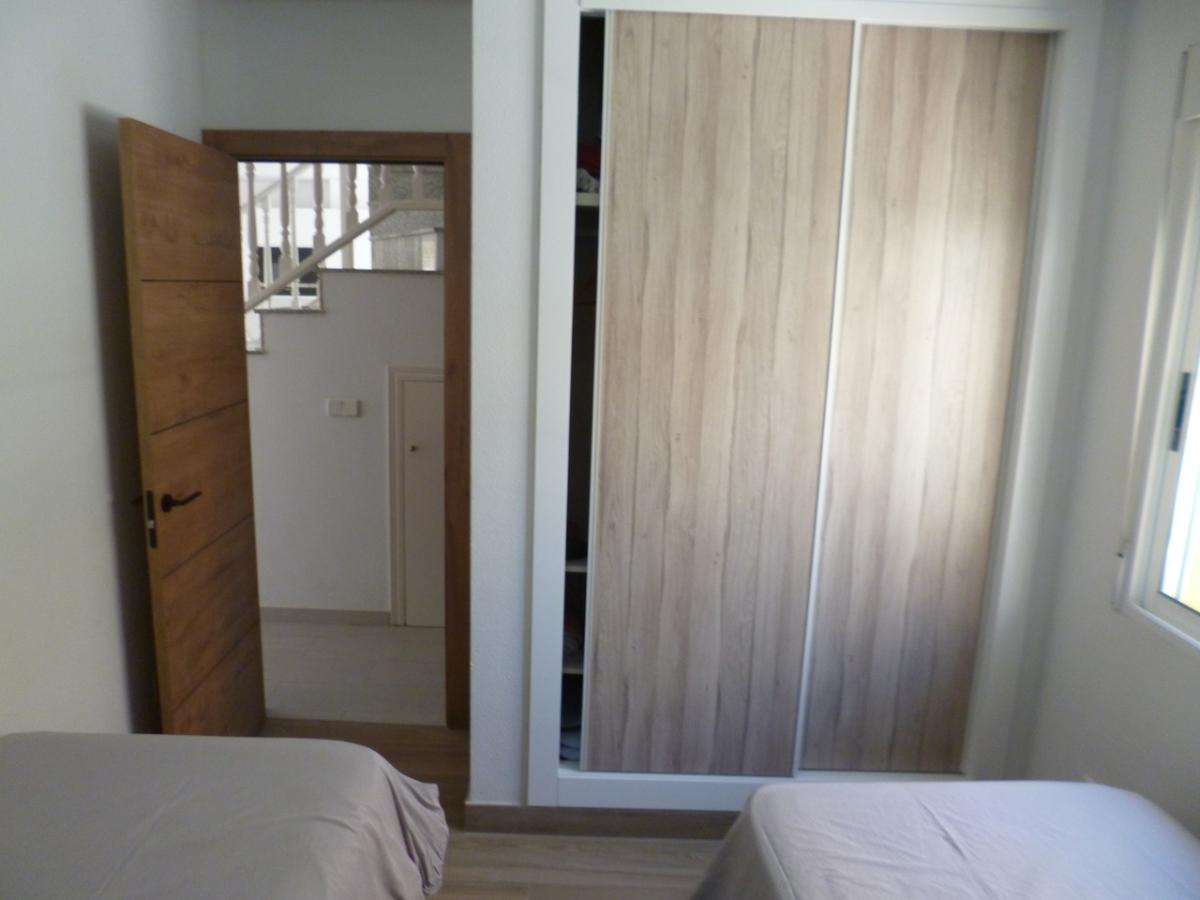 Villa in Pilar de la Horadada, Alicante, Spanien 3 Schlafzimmer,  Nr. 101503