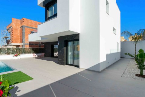 Villa till salu Alicante, Spanien 5 sovrum, 136 kvm. Nr. 98478 - foto 21