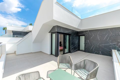 Huvila myytävänä Alicante, Espanja, 5 makuuhuonetta, 136 m2 No. 98478 - kuva 21