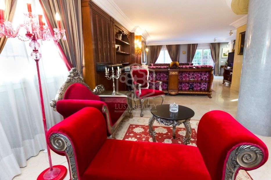 Townhouse à Gava, Barcelona, Espagne 6 chambres, 500 m2 No. 98837