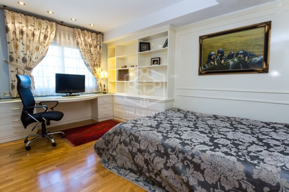 Townhouse à Gava, Barcelona, Espagne 6 chambres, 500 m2 No. 98837